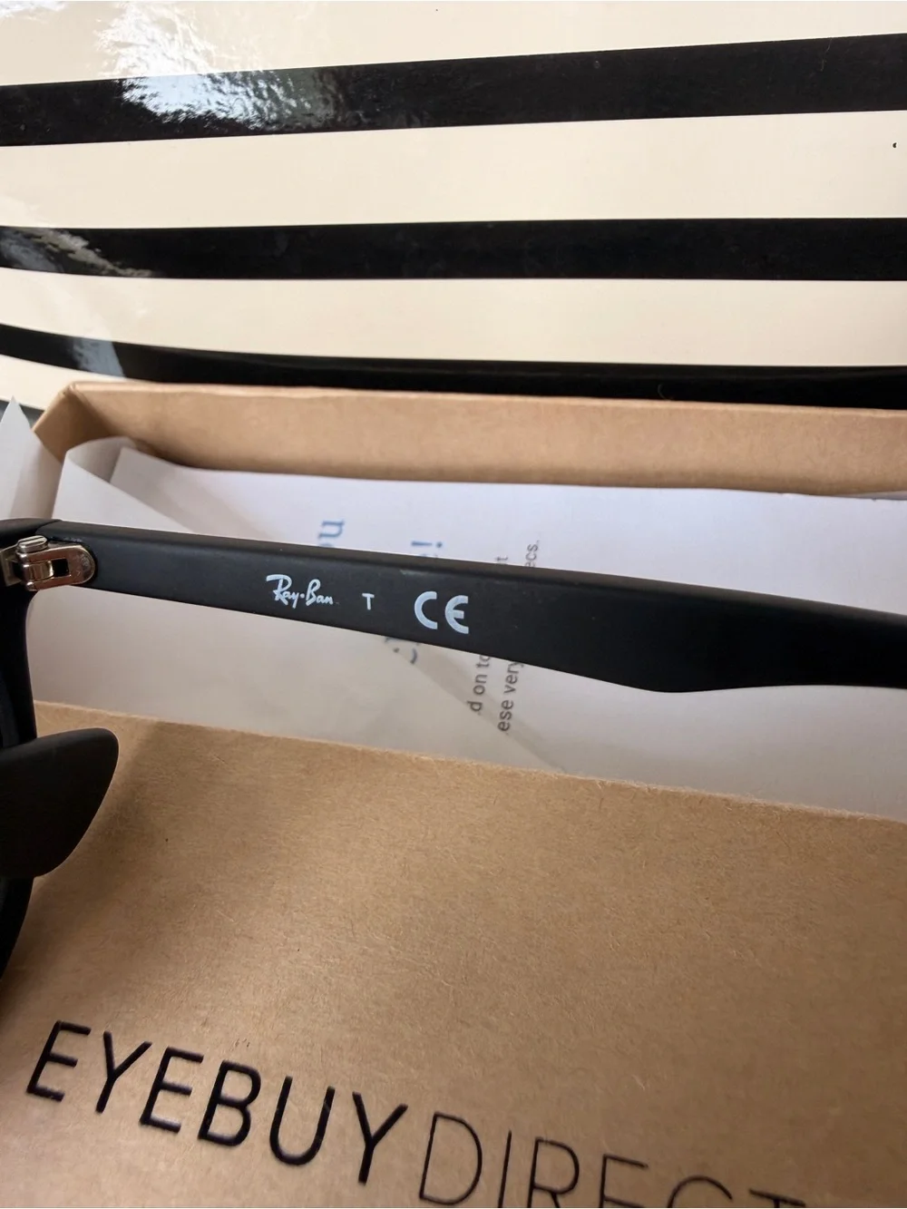 Ray-Ban *smart seller